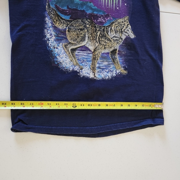 Vintage Howling Wolf Fort McMurray Canada Short Sleeve Graphic T-Shirt Medium - Picture 11 of 12